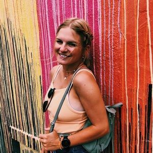 Meet your Posher, Emma